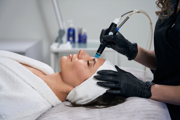 Deluxe Hydrafacial